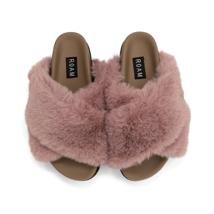 roam: cloud slippers-rose faux fur