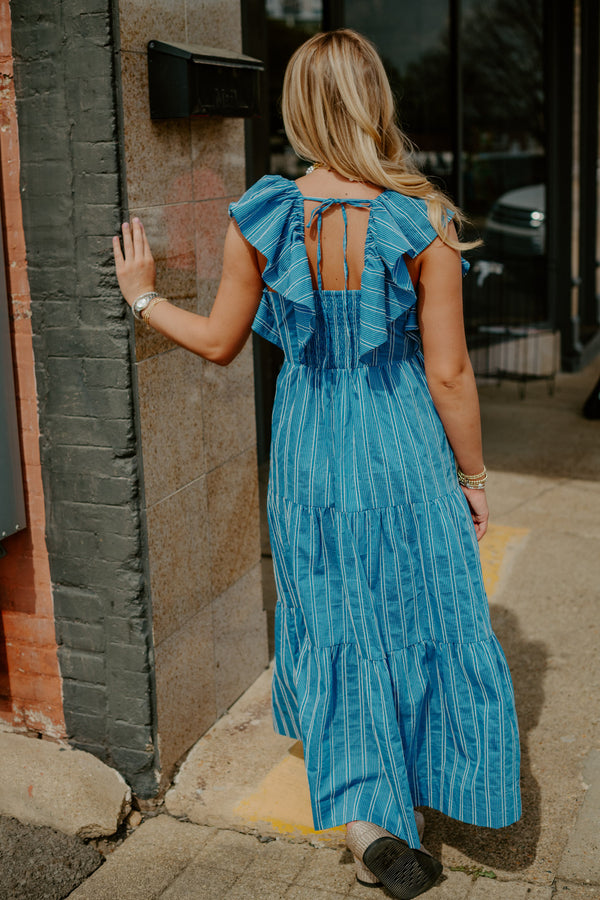 adelyn rae: shannon striped flutter sleeve tie back midi dress-blue