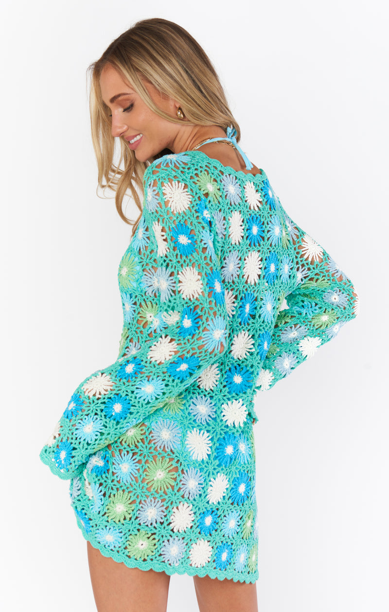 show me your mumu: vacay mini coverup-blue multi floral crochet