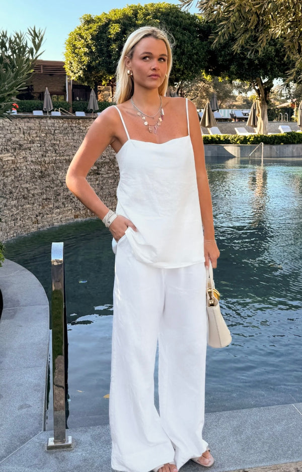 show me your mumu: hayes trouser-white linen