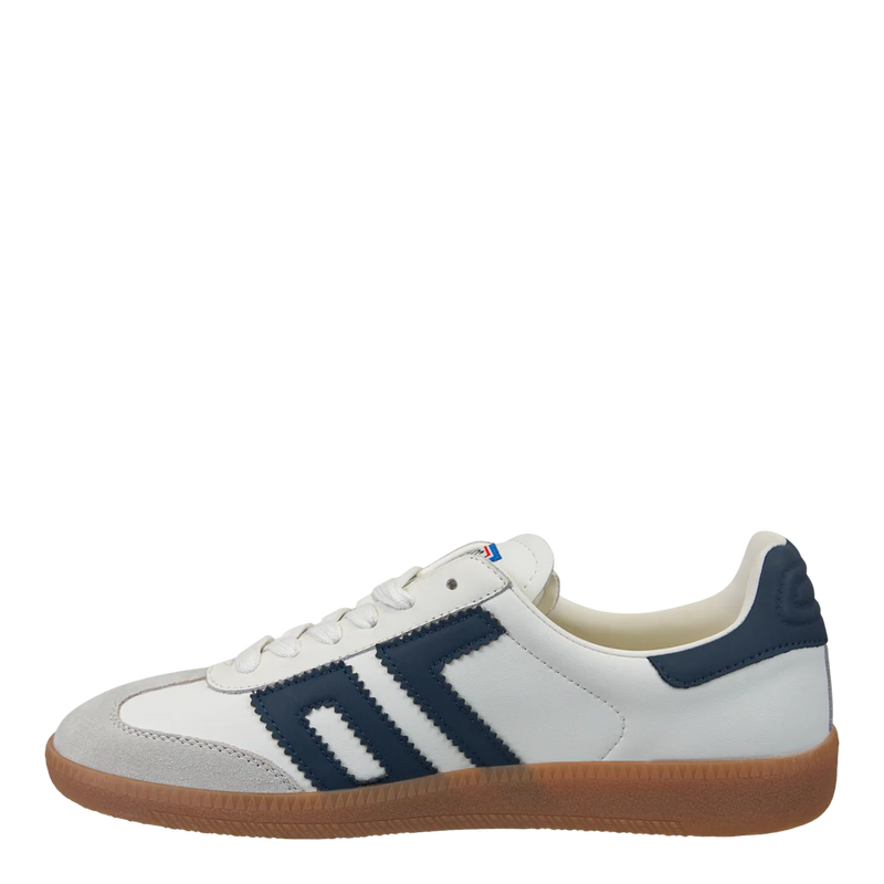 back 70: cloud sneaker-navy